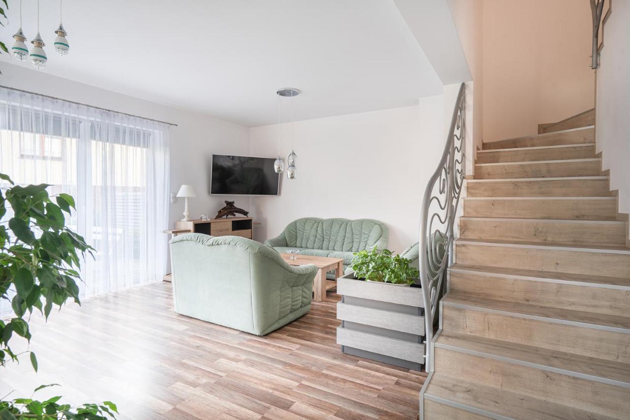 Julia Villa Reda Ngoại thất bức ảnh